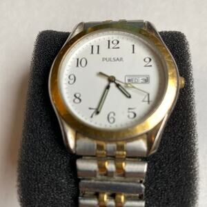 Vintage Pulsar By Seiko Mens Watch